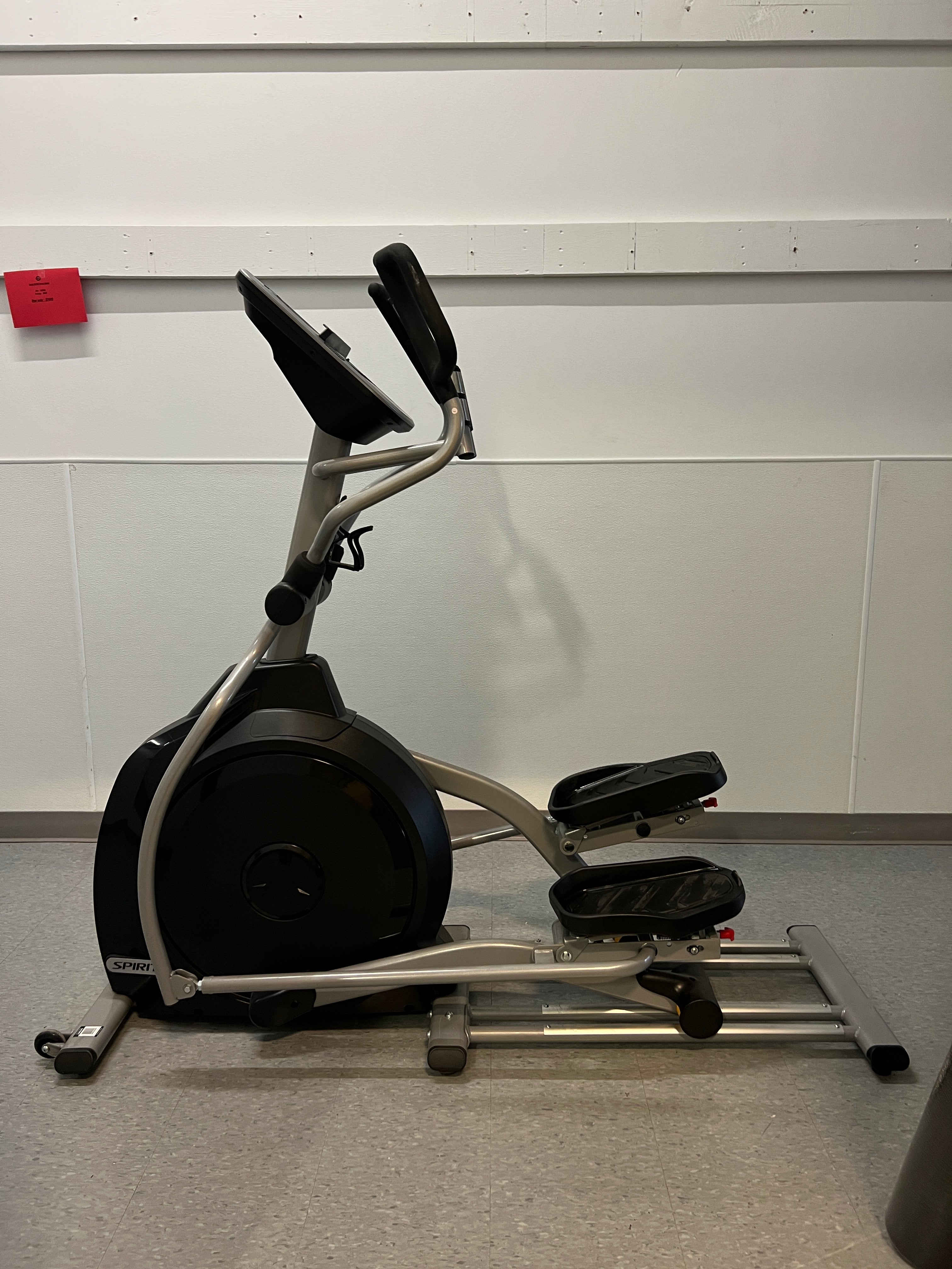 Esprit Fitness, SPIRIT XE295 ELLIPTICAL (Open Box)