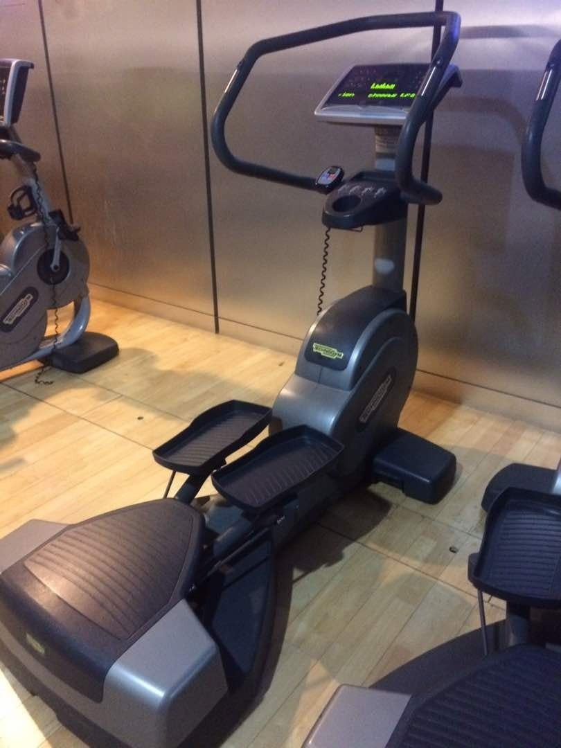 e-Cart Depot Malaisie, Technogym Excite 700 LED Wave Malaysia remis à neuf